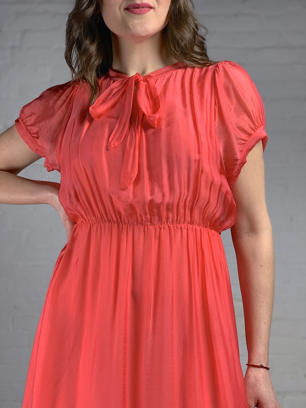 Шовкова сукня міді каралового кольору J-Clair