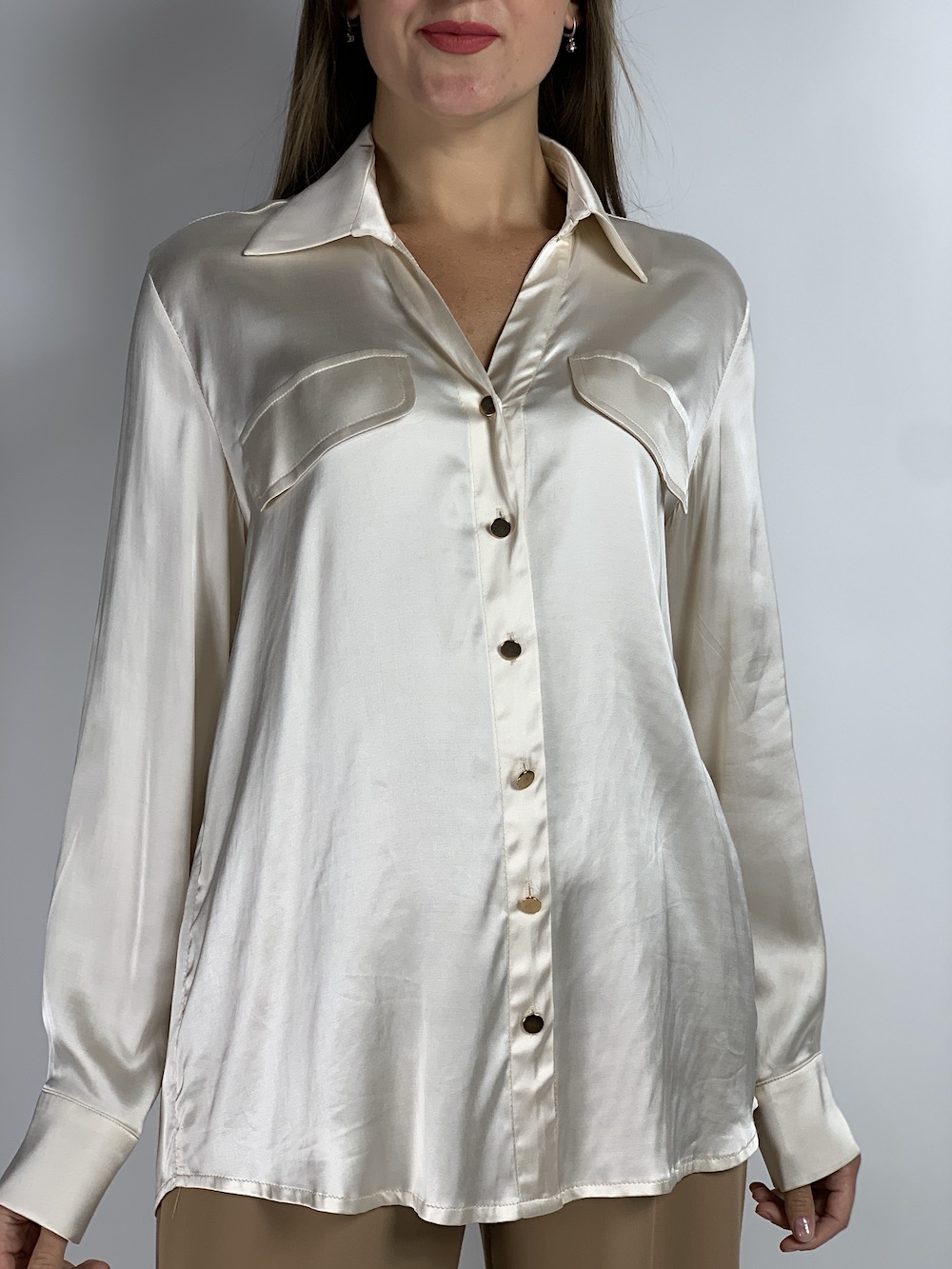 Віскозна блуза з довгими рукавами та в-подіним вирізом італійського бренду Dixie