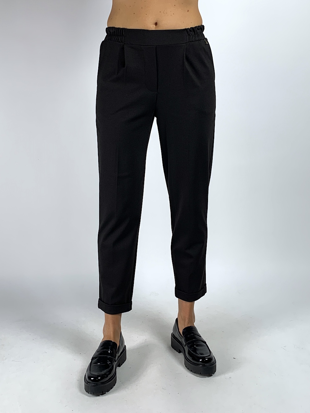Чорні віскозні брюки італійського бренду Joleen