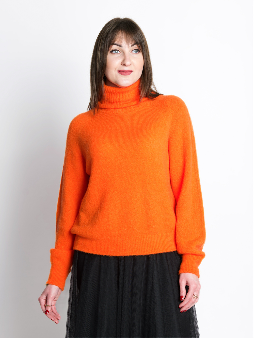 Помаранчевий светр з вовною лани та альпаки італійського бренду No-Na