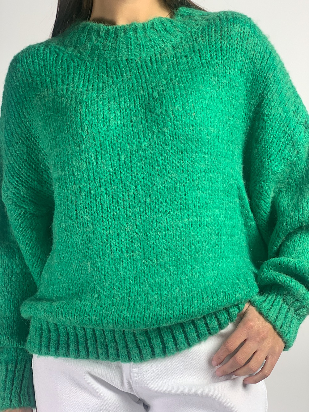 Яскраво зелений мохеровий светр італійського бренду Dixie