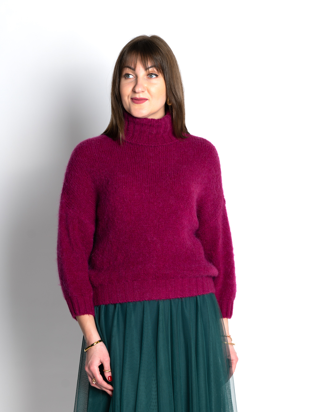 Мохеровий светр з горлом ягідного кольору італійського бренду No-Na